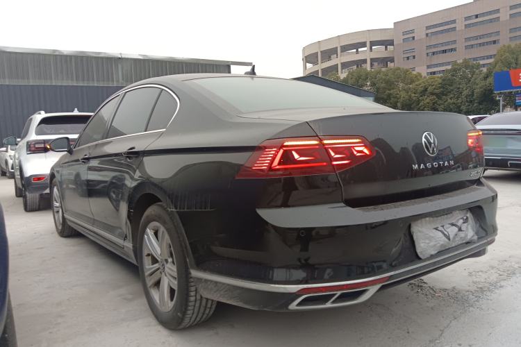 Used Volkswagen Magotan 2025 Zhongxiang Version 280TSI DSG Comfort Edition Left Side