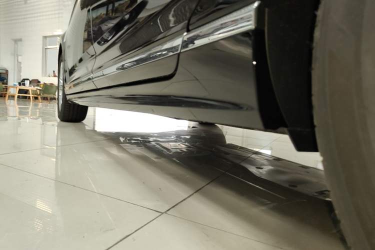 Used Volkswagen Magotan 2025 Zhongxiang Version 280TSI DSG Comfort Edition Left Side Sill