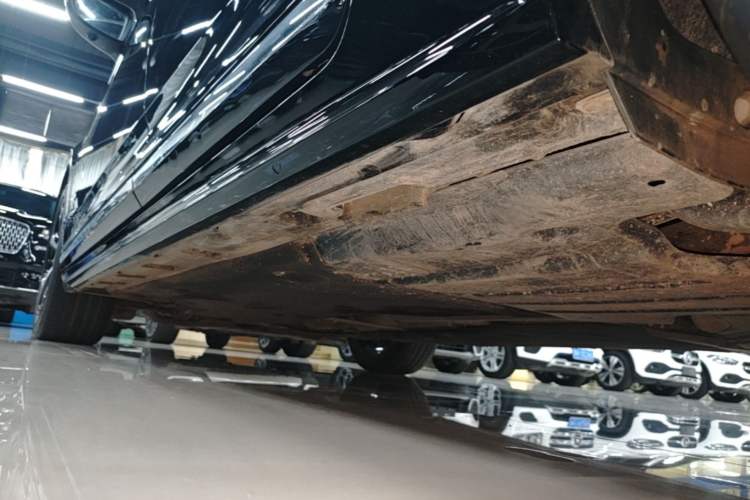 Used Volkswagen Magotan 2025 Zhongxiang Version 330TSI DSG Luxury Edition Left Side Sill