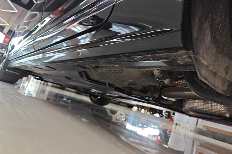 Used Volkswagen Magotan 2025 Revised Version 2 Zhongxiang Edition 330TSI DSG Luxury Trim Left Side Sill