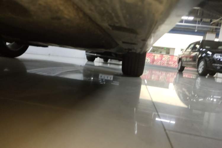 Used Volkswagen Magotan 2025 Zhongxiang Version 280TSI DSG Comfort Edition Left Side Sill