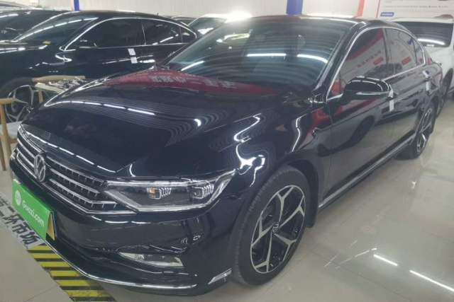 Used Volkswagen Magotan 2025 Zhongxiang Version 330TSI DSG Luxury Edition