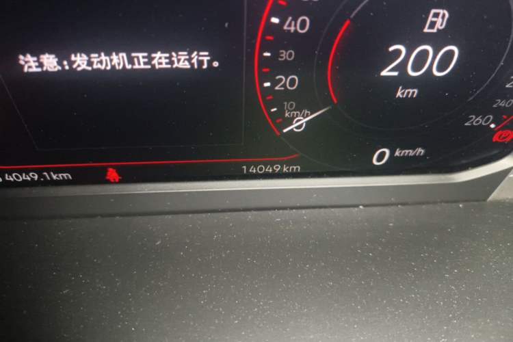 Used Volkswagen Magotan 2025 Revised Version 2 Zhongxiang Edition 330TSI DSG Luxury Trim Odometer Close Up