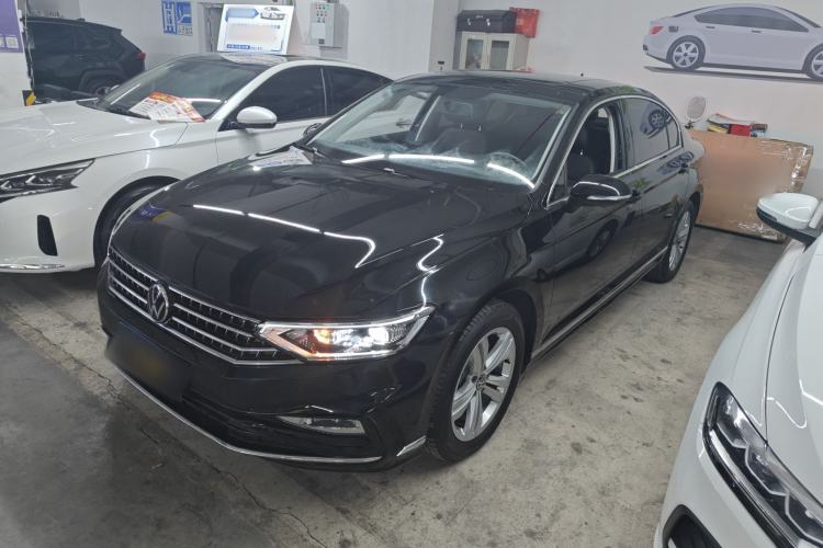 Ojetý Volkswagen Magotan 2025 Zhongxiang Version 280TSI DSG Comfort Edition Guazi used car, China used car export, Used car for sale, Used  cars, Cheapest cars for sale
