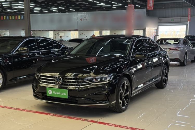 Used Volkswagen Magotan 2025 Revised Version 2 Zhongxiang Edition 330TSI DSG Luxury Trim Guazi used car, China used car export, Used car for sale, Used  cars, Cheapest cars for sale
