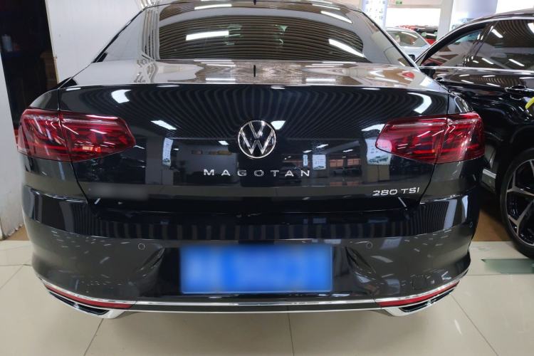 Used Volkswagen Magotan 2025 Zhongxiang Model 280TSI DSG Luxury Version Rear