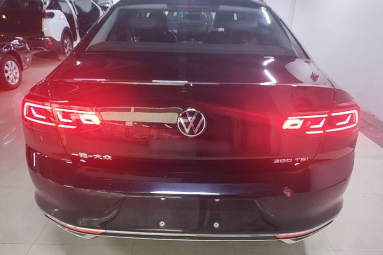 Used Volkswagen Magotan 2025 Zhongxiang Version 280TSI DSG Comfort Edition Rear