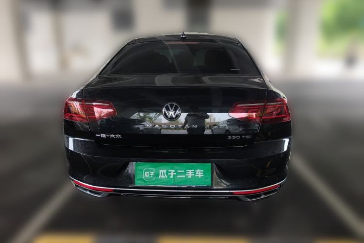Used Volkswagen Magotan 2025 Revised Version 2 Zhongxiang Edition 330TSI DSG Luxury Trim Rear