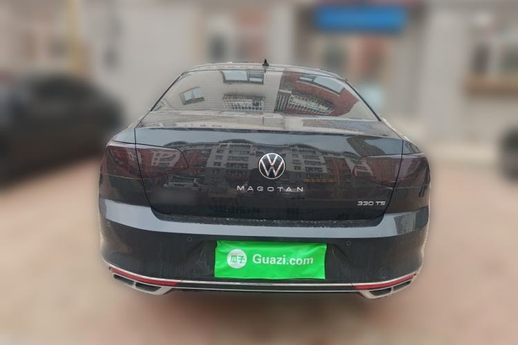 Used Volkswagen Magotan 2025 Zhongxiang Version 330TSI DSG Luxury Edition Rear