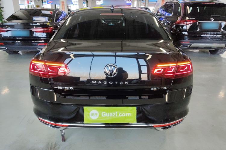 Used Volkswagen Magotan 2025 Revised Version Zhongxiang Edition 280TSI DSG Luxury Trim Rear