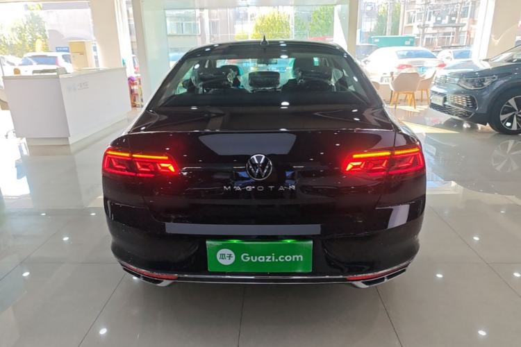 Used Volkswagen Magotan 2025 Zhongxiang Version 280TSI DSG Comfort Edition Rear