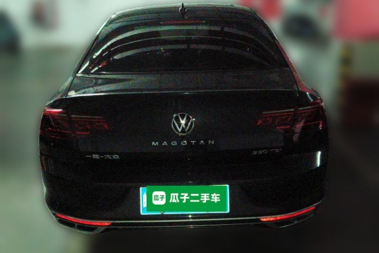 Used Volkswagen Magotan 2025 Revised Version Zhongxiang Edition 330TSI DSG Luxury Trim Rear