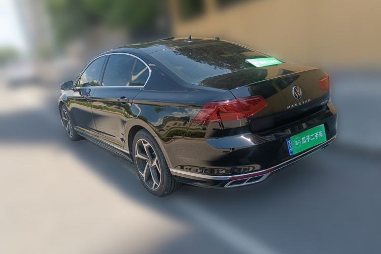 Used Volkswagen Magotan 2025 Revised Version Zhongxiang Edition 330TSI DSG Luxury Trim Rear Left 45 Deg