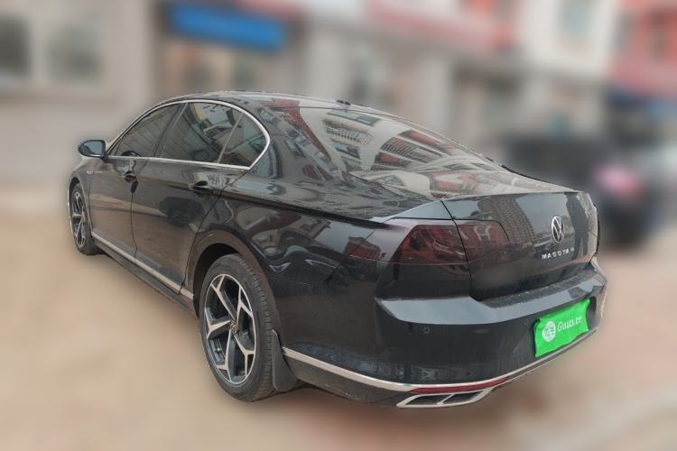 Used Volkswagen Magotan 2025 Zhongxiang Version 330TSI DSG Luxury Edition Rear Left 45 Deg
