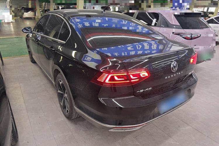 Used Volkswagen Magotan 2025 Revised Version 2 Zhongxiang Edition 330TSI DSG Luxury Trim Rear Left 45 Deg
