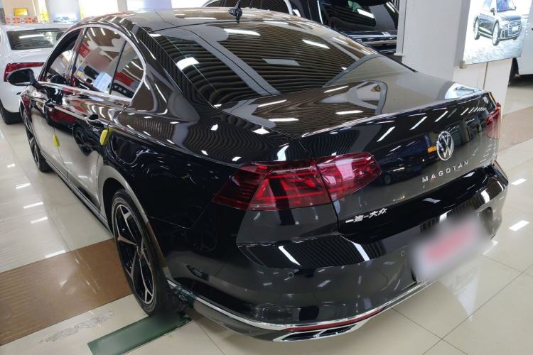 Used Volkswagen Magotan 2025 Zhongxiang Model 280TSI DSG Luxury Version Rear Left 45 Deg