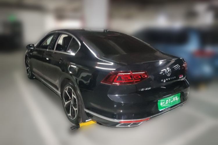 Used Volkswagen Magotan 2025 Zhongxiang Version 330TSI DSG Luxury Edition Rear Left 45 Deg