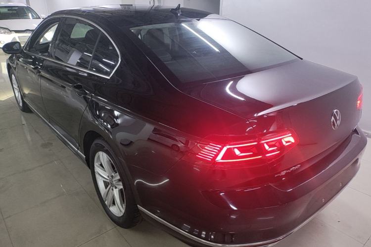 Used Volkswagen Magotan 2025 Zhongxiang Version 280TSI DSG Comfort Edition Rear Left 45 Deg
