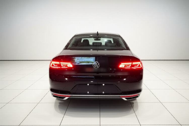 Used Volkswagen Magotan 2025 Zhongxiang Version 280TSI DSG Comfort Edition Rear