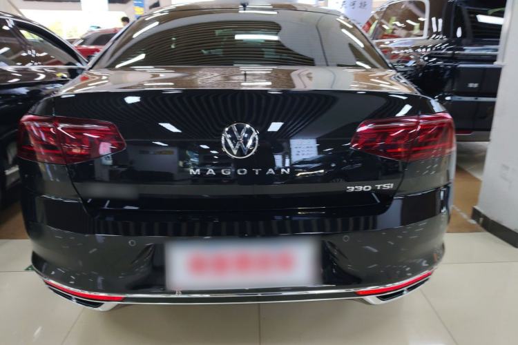 Used Volkswagen Magotan 2025 Zhongxiang Model 280TSI DSG Luxury Version Rear