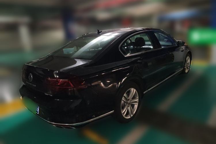 Used Volkswagen Magotan 2025 Zhongxiang Version 280TSI DSG Comfort Edition Rear Right 45 Deg