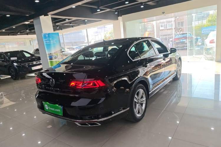 Used Volkswagen Magotan 2025 Zhongxiang Version 280TSI DSG Comfort Edition Rear Right 45 Deg