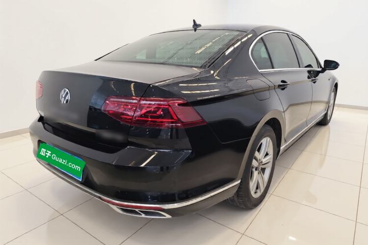Used Volkswagen Magotan 2025 Zhongxiang Version 280TSI DSG Comfort Edition Rear Right 45 Deg
