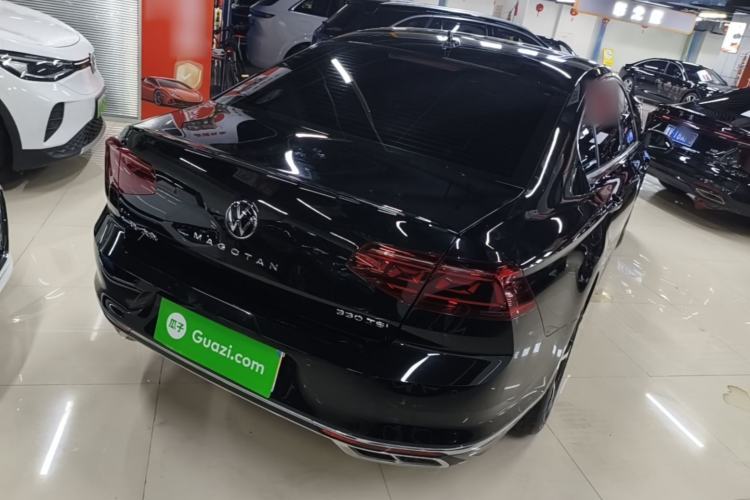 Used Volkswagen Magotan 2025 Revised Version Zhongxiang Edition 330TSI DSG Luxury Trim Rear Right 45 Deg