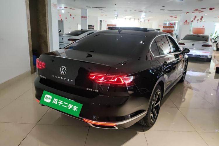 Used Volkswagen Magotan 2025 Revised Version 2 Zhongxiang Edition 330TSI DSG Luxury Trim Rear Right 45 Deg