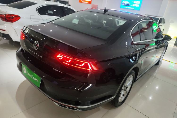 Used Volkswagen Magotan 2025 Zhongxiang Version 280TSI DSG Comfort Edition Rear Right 45 Deg