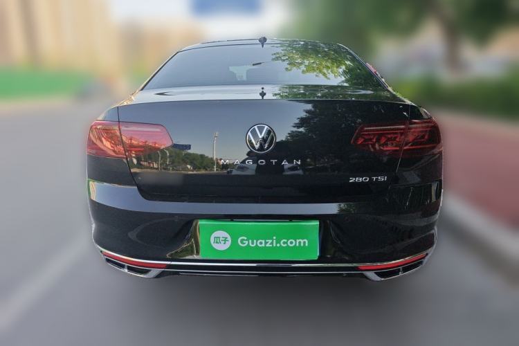 Used Volkswagen Magotan 2025 Zhongxiang Version 280TSI DSG Comfort Edition Rear