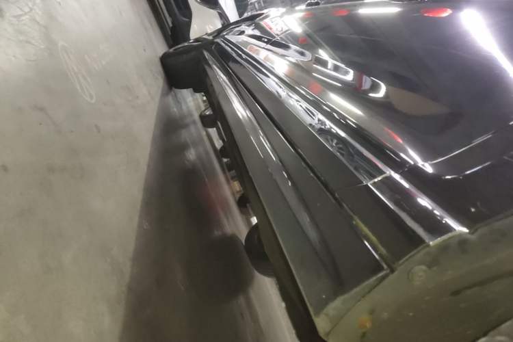 Used Volkswagen Magotan 2025 Zhongxiang Version 330TSI DSG Luxury Edition Right Side Sill