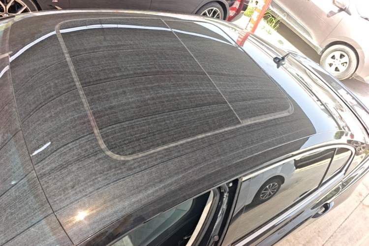 Used Volkswagen Magotan 2025 Zhongxiang Model 280TSI DSG Luxury Version Roof