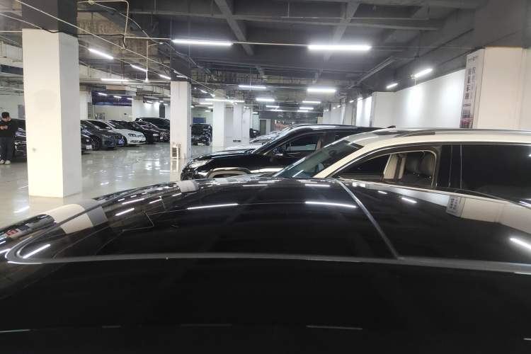 Used Volkswagen Magotan 2025 Zhongxiang Version 280TSI DSG Comfort Edition Roof