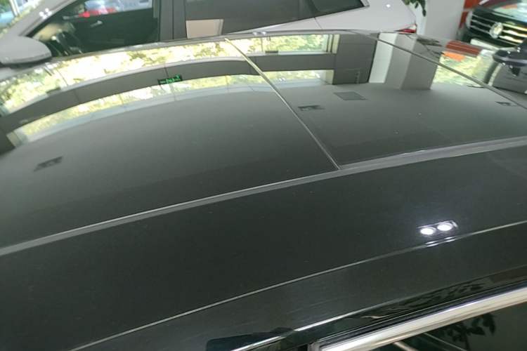 Used Volkswagen Magotan 2025 Revised Version 2 Zhongxiang Edition 330TSI DSG Luxury Trim Roof