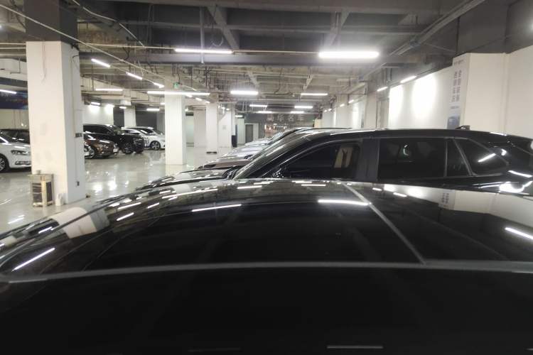 Used Volkswagen Magotan 2025 Zhongxiang Version 280TSI DSG Comfort Edition Roof