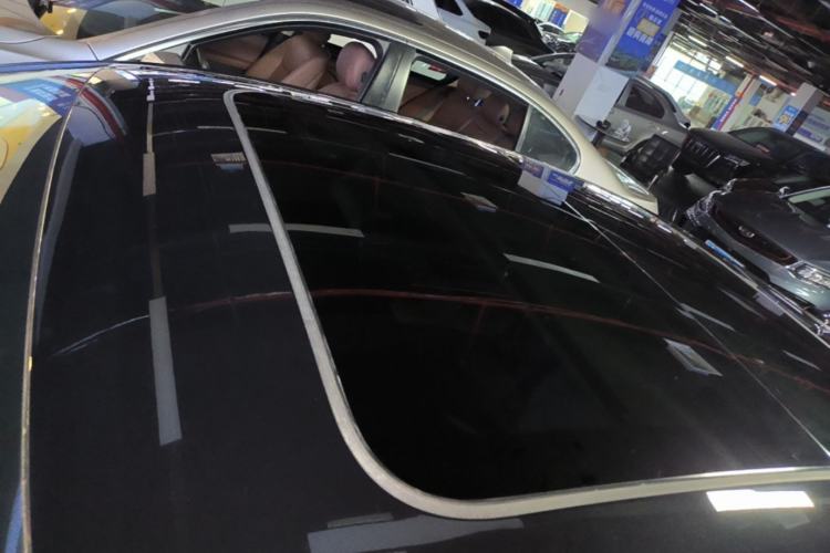 Used Volkswagen Magotan 2025 Zhongxiang Version 330TSI DSG Luxury Edition Roof