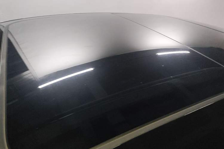 Used Volkswagen Magotan 2025 Zhongxiang Version 280TSI DSG Comfort Edition Roof