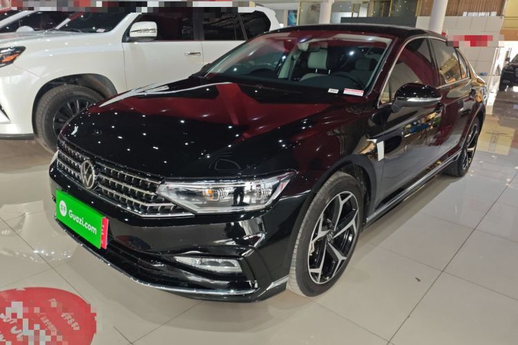Used Volkswagen Magotan 2025 Revised Version Zhongxiang Edition 330TSI DSG Luxury Trim Guazi used car, China used car export, Used car for sale, Used cars, Cheapest cars for sale
