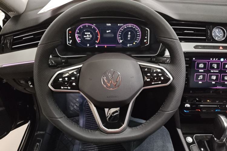 Used Volkswagen Magotan 2025 Revised Version Zhongxiang Edition 330TSI DSG Luxury Trim Steering Wheel