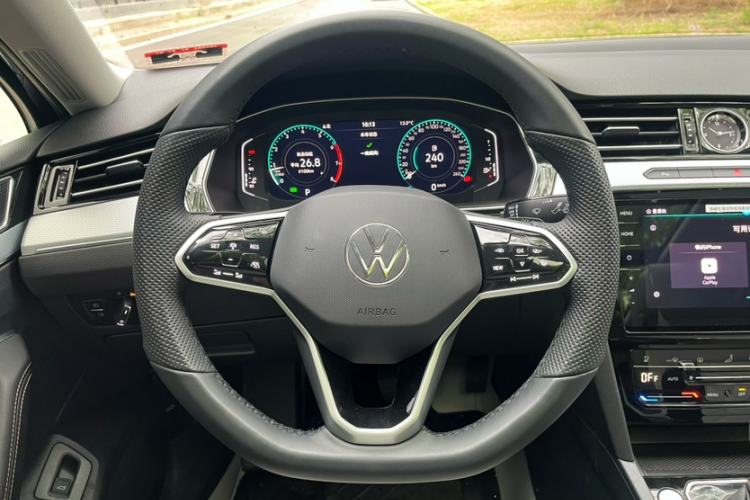 Used Volkswagen Magotan 2025 Revised Version 2 Zhongxiang Edition 330TSI DSG Luxury Trim Steering Wheel