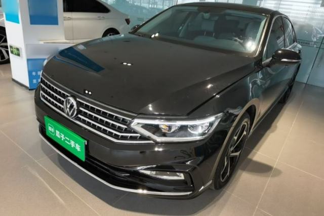 Used Volkswagen Magotan 2025 Revised Version Zhongxiang Edition 280TSI DSG Luxury Trim