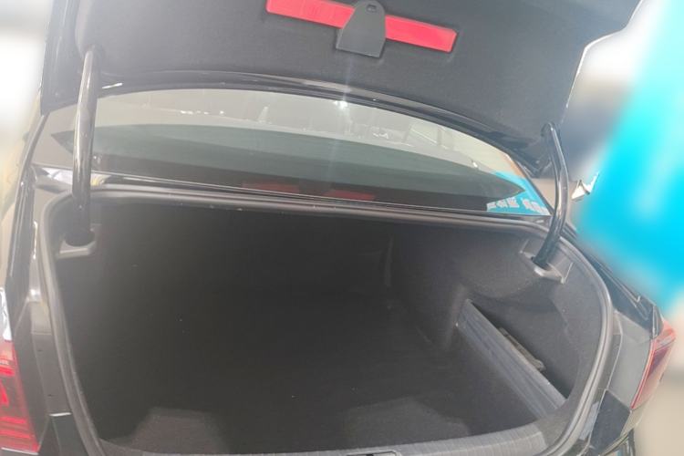 Used Volkswagen Magotan 2025 Revised Version Zhongxiang Edition 280TSI DSG Luxury Trim Trunk