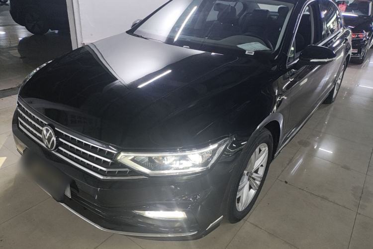 Ojetý Volkswagen Magotan 2025 Zhongxiang Version 280TSI DSG Comfort Edition Guazi used car, China used car export, Used car for sale, Used  cars, Cheapest cars for sale