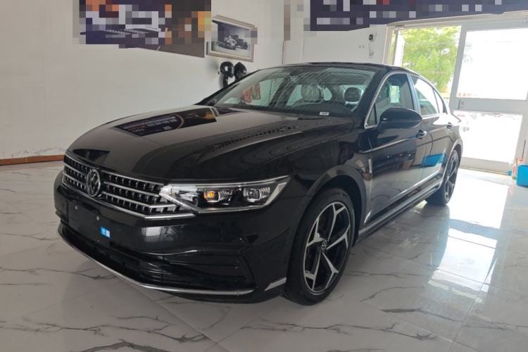 Used Volkswagen Magotan 2026 30 Million Vehicles Selected Model 380TSI DSG Luxury Edition Guazi used car, China used car export, Used car for sale, Used cars, Cheapest cars for sale