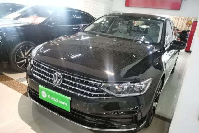 Used Volkswagen Magotan 2026 30 Million Vehicles Selected Model 380TSI DSG Luxury Edition