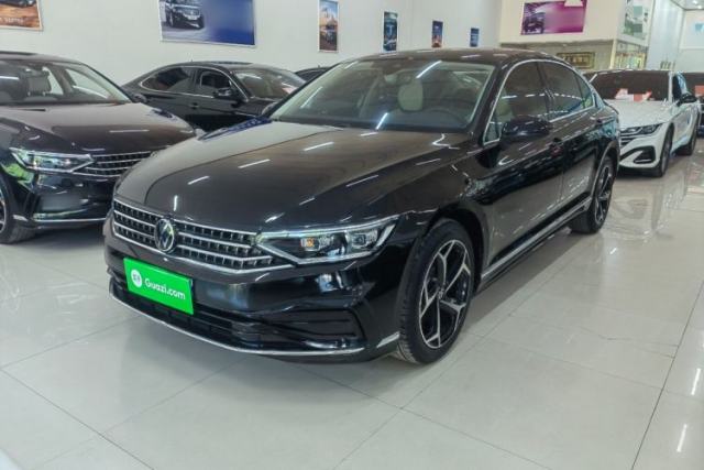 Used Volkswagen Magotan 2026 30 Million Vehicles Selected Model 380TSI DSG Luxury Edition