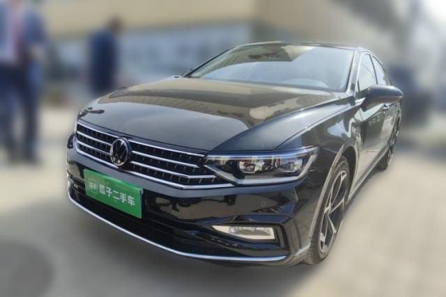 Used Volkswagen Magotan 2026 30 Million Vehicles Selected Model 380TSI DSG Luxury Edition