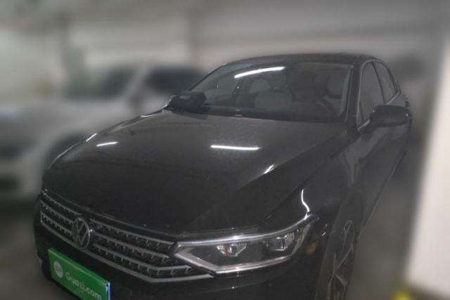 Ojetý Volkswagen Magotan 2026 30 Million Vehicles Selected Model 380TSI DSG Luxury Edition