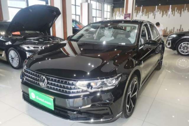 Used Volkswagen Magotan 2026 30 Million Vehicles Selected Model 380TSI DSG Luxury Edition